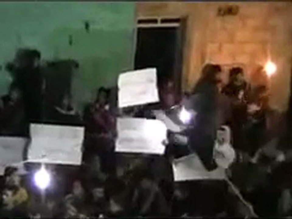 فري برس   حمص   الحولة   مظاهرة مسائية ج2   15 11 2011