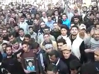 فري برس   حمص البياضة كلمة البطل الساروت 15 11 2011