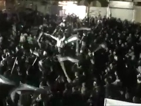 فري برس حمص مسائية حي الخالدية راااائعة من ثوار حمص 15 10 2011