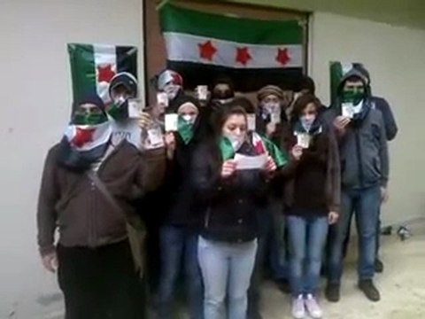 فري برس طلاب جامعة خالد بن الوليد يعنلون رفضهم الدوام