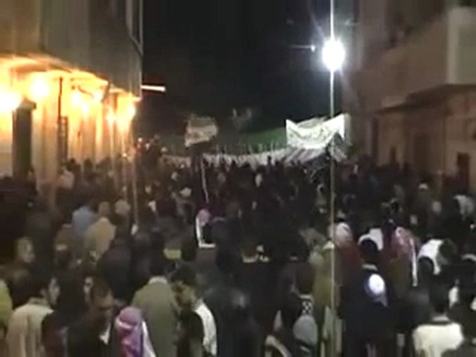 فري برس   حمص بابا عمرو   مسائية عشية جمعة طرد السفراء 17 11 2011
