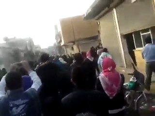 Télécharger la video: فري برس   حلب   اعزاز    مظاهرة جمعة طرد السفراء 18 11 جـ2