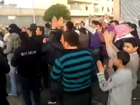 فري برس حلب اعزاز مظاهرة جمعة طرد السفراء 18 11 جـ4