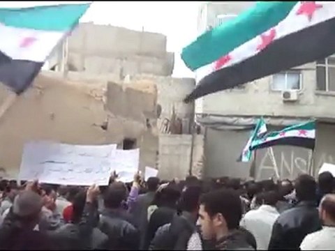 فري برس غوطة دمشق الشرقية مدينة سقبا جمعة طرد السفراء 18 11 2011