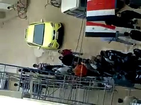 فري برس أزمة الغاز في حمص حي الشماس 19 11 2011