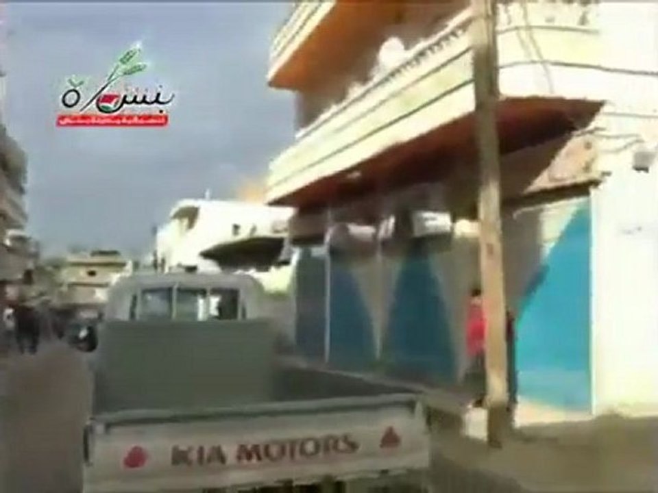 فري برس   ادلب ‫بنش اضراب عام نصرة لاهالي مدينة تفتناز 20 11 2011‬ ج1