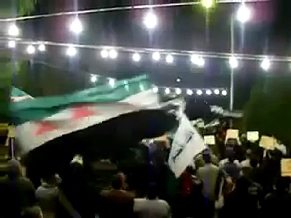 فري برس   مظاهرات سورية حمص حي الإنشاءات لمطالبة العرب 24 11 2011