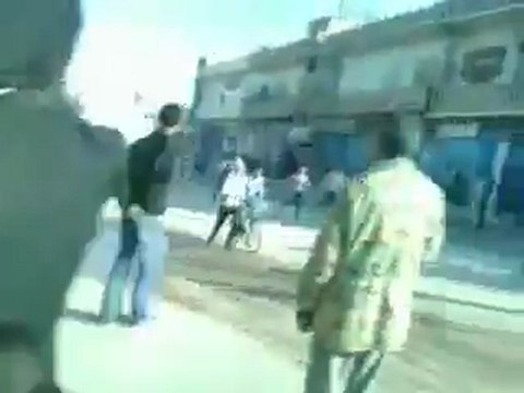 فري برس قامشلو اطلاق غاز مسيل للدموع 25 11 2011