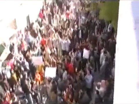 فري برس حماة حي الحميدية جمعة الجيش الحر يحيميني 25 11 2011