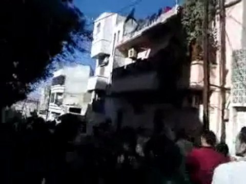 فري برس حماة مظاهرة لابطال حي العليليات في جمعة الجيش الحر يحميني 25 11 2011