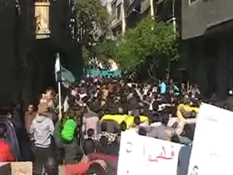 فري برس حمص باب تدمر جمعة الجيش الحر يحميني يا حمص لا تهتمي بفديكي بروحي ودمي 25 11 2011