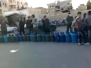 فري برس   القلمون   قارة   أزمة الغاز 27 11 2011