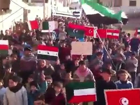 فري برس ادلب ‫تفتناز المحاصرة الاثنين 28 11 2011 ج2‬