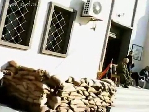 فري برس حماة ساحة العاصي المركز الثقافي 28 11 2011