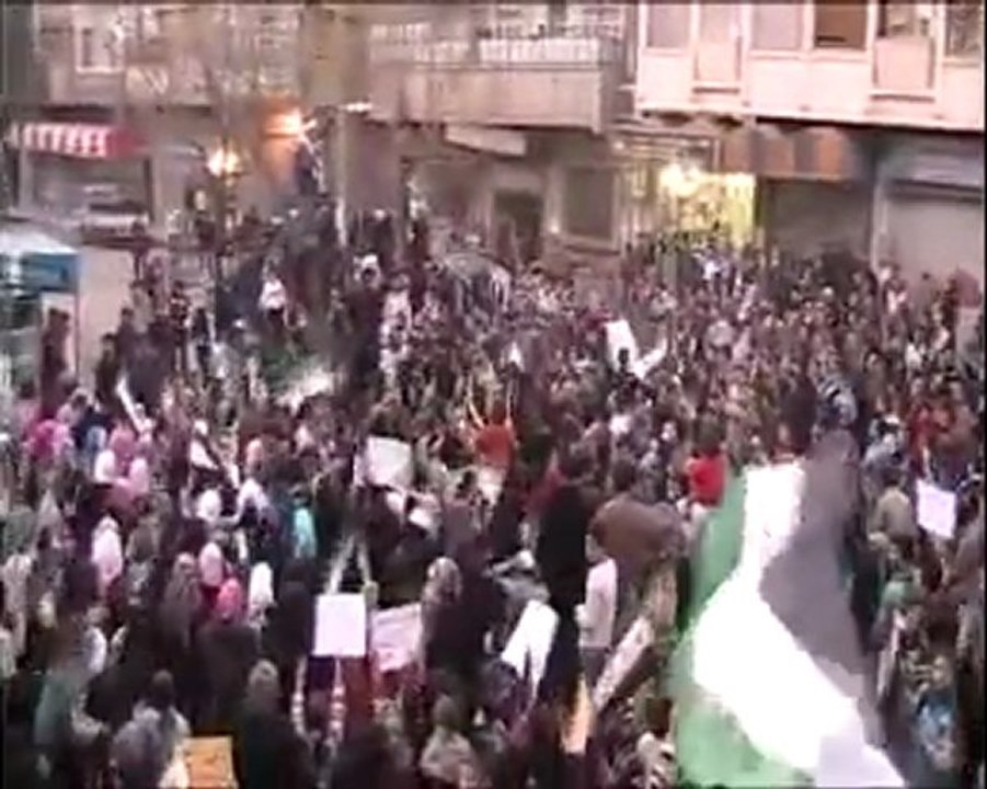 فري برس   حمص حي الخالدية ردا على خطاب وليد المعلك 28 11 2011