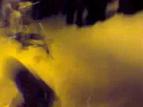 فري برس درعا اغنية رائعة اهداء من ثوار السبيل الى حمص الابية 30 11 2011