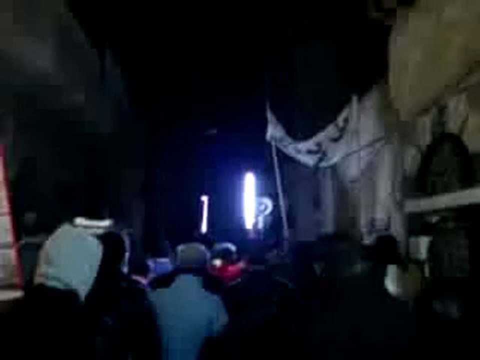فري برس   دمشق حي برزة مظاهرة مسائية 8 12 2011
