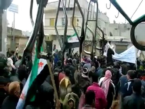 فري برس ادلب كللي مظاهرة في جمعة اضراب الكرامة 9 12 2011