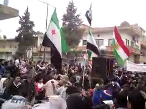 فري برس مظاهرة أحرار مدينة الدرباسية جمعة اضراب الكرامة 9 12 2011 ج1