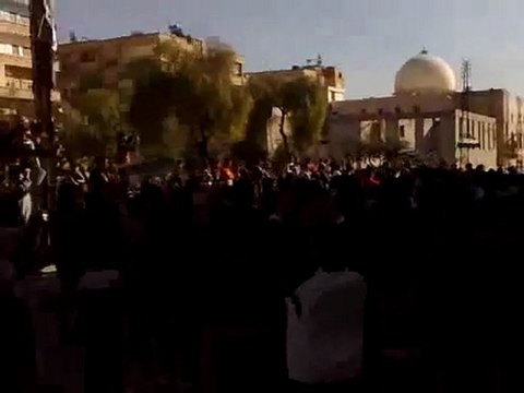 فري برس حماه طريق حلب مظاهرة يوم الاضراب الكرامة 11 12 2011 ج2