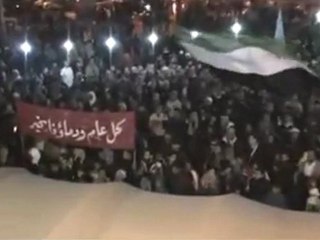 فري برس   مسائية مدينة ادلب 31 12 2011