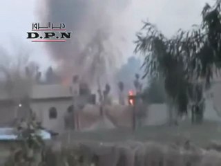 فري برس   حرق المنازل في بلدة غريبة بديرالزور 17 1 2012