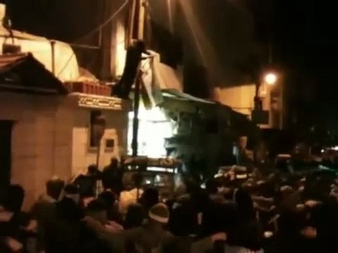 فري برس مسائية يوم الخميس ورفع علم الإستقلال دمشق جوبر 19 1 2012