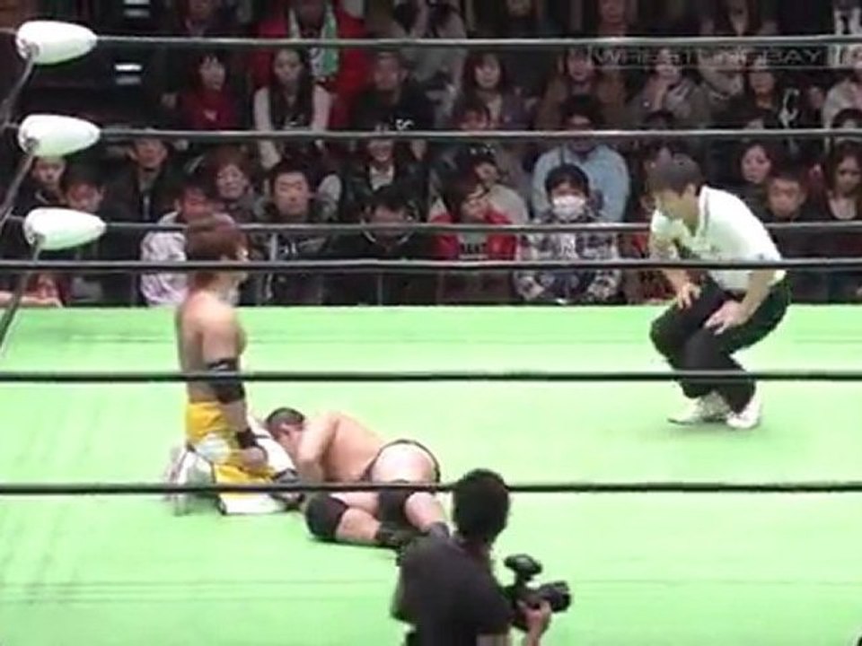 02. Taiji Ishimori vs Genba Hirayanagi - (NOAH 01/15/12)