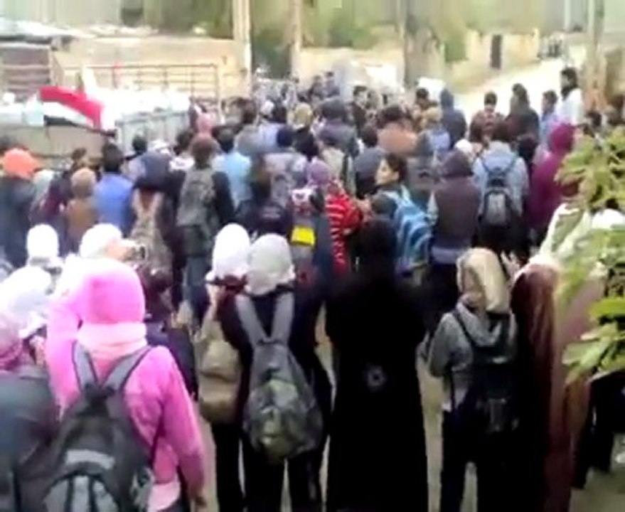 فري برس   يا عيني ويا روحي السوري شايف حالو 8  12   2011