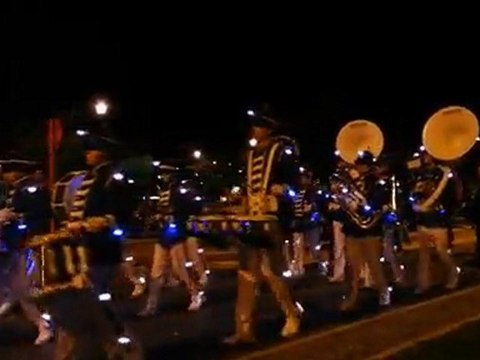 Showkorps Jonge Kracht uit Kapelle in Ronse tijdens Bommelsfeesten 2012