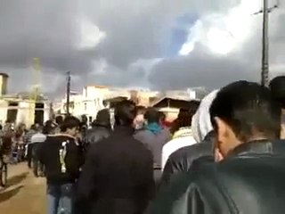 فري برس   الشيخ مسكين حوران مظاهرة الاحرار في جمعة اضراب الكرامه 9 12 2011