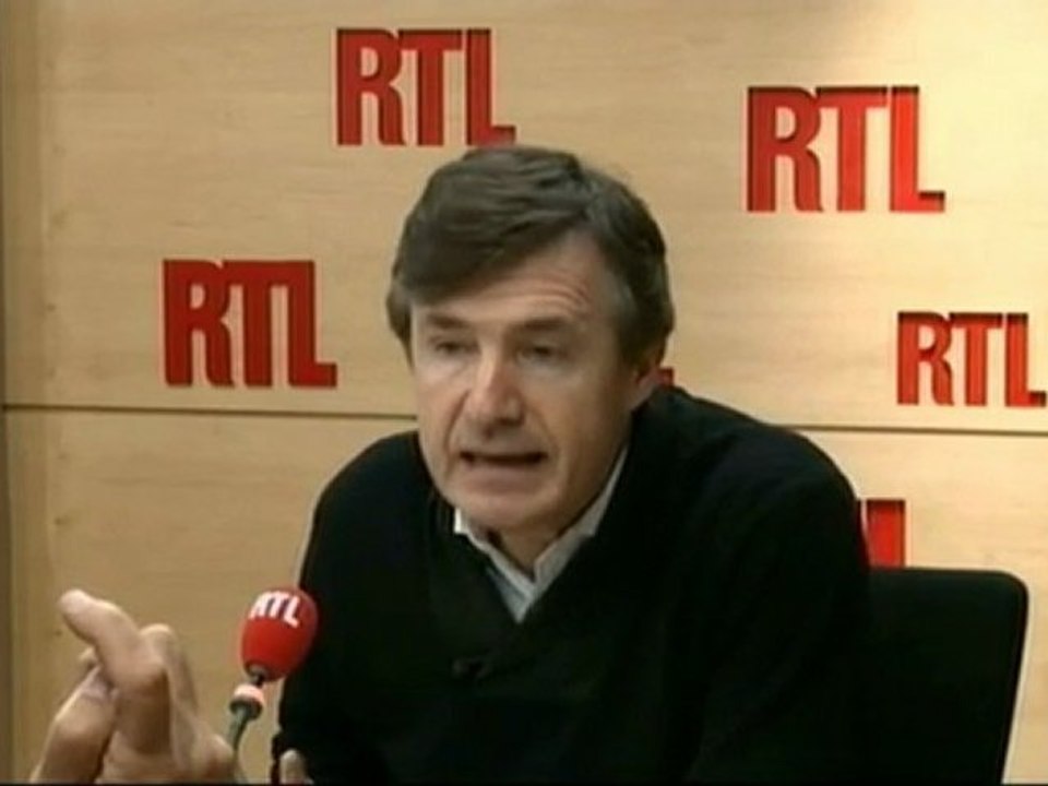 "RTL Opinion" - Nicolas Beytout : le prix de l'essence enflamme le débat politique
