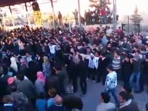 فري برس تشييع الشهيد محمد الغبرة في التل يوم السبت 10 12 2011