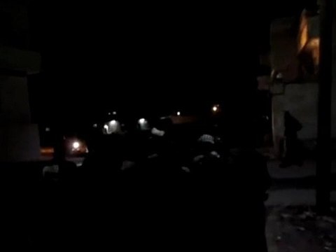 فري برس حلب الباب مظاهرة مسائية تهتف لحمص 10 12 2011 ج1