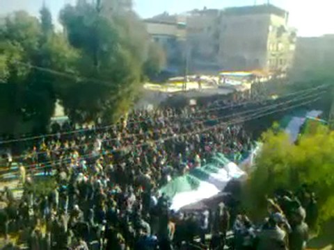 فري برس ريف دمشق سقبا زفاف شهداء مدينة سقبا 10 12 2011