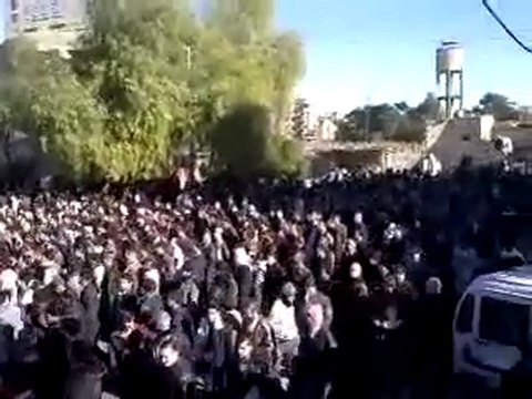 فري برس ريف دمشق حمورية تشييع الشهداء 10 12 2011