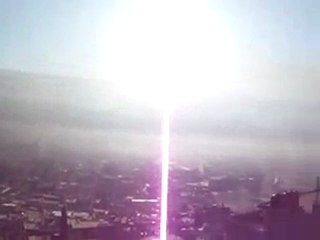 فري برس   ريف دمشق الزبداني  حرق الإطارات في صباح أحد إضراب الكرامة 11 12 2011 ج9