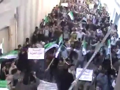 فري برس حمص تلبيسة مظاهرة رائعة في اول ايام الاضراب الاحد 11 12 2011