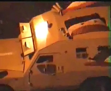 فري برس حمص حي الملعب واحد رمضان الامن واطلاق نار من البنادق الالية والروسيات على المنازل وشتم نساء واهل الحي 1 8 2011