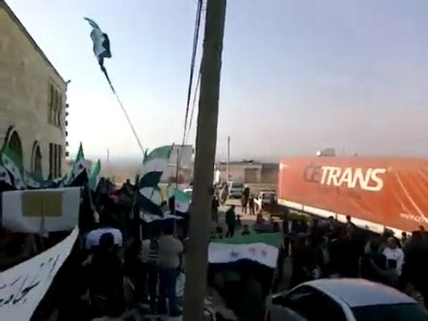 فري برس ادلب قميناس جمعة الجامعة العربية تقتلنا 16 12 20111