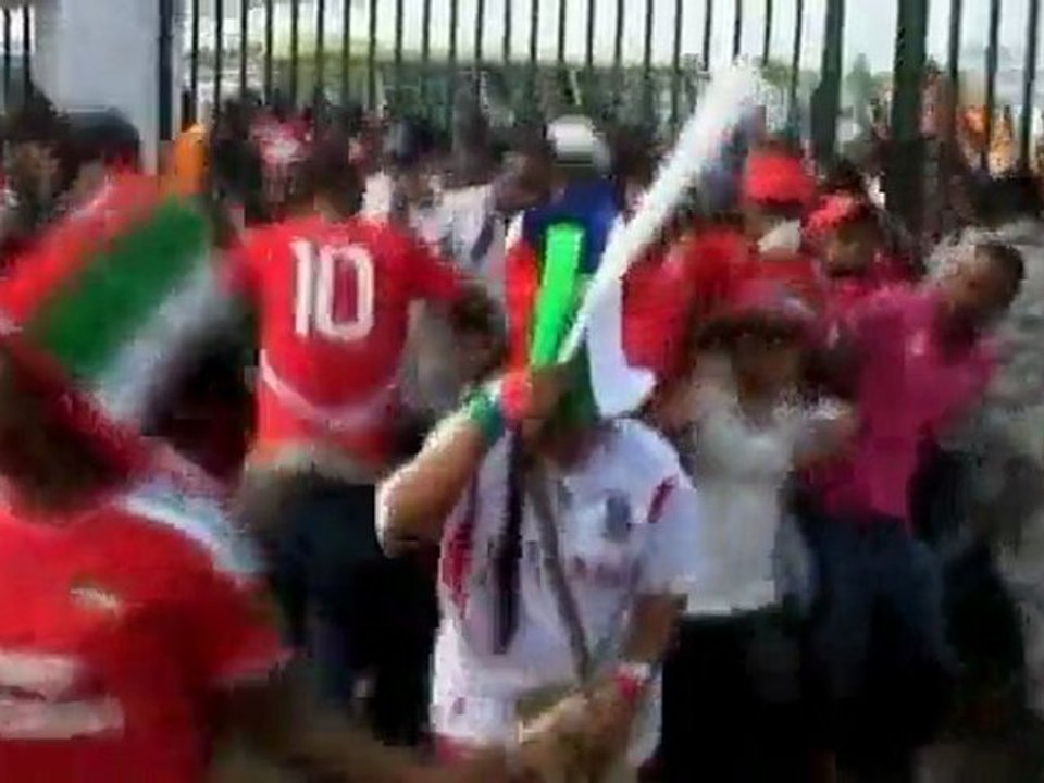 Tear gas as African Cup opens in Equatorial Guinea