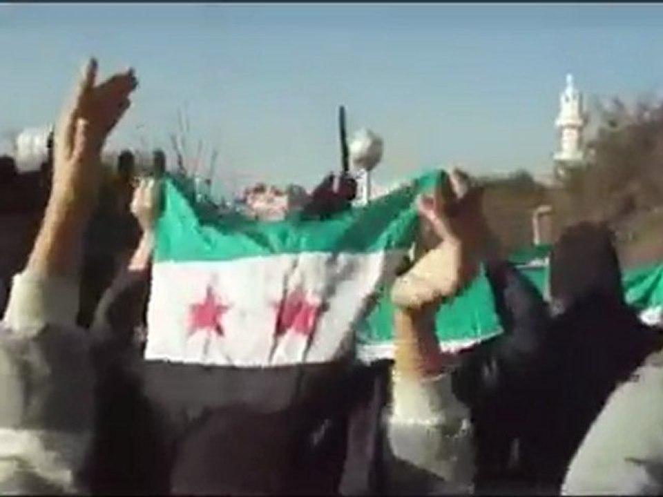 فري برس   دمشق    مظاهرة المزة   جمعة الجامعة العربية تقتلنا 16 12 2011