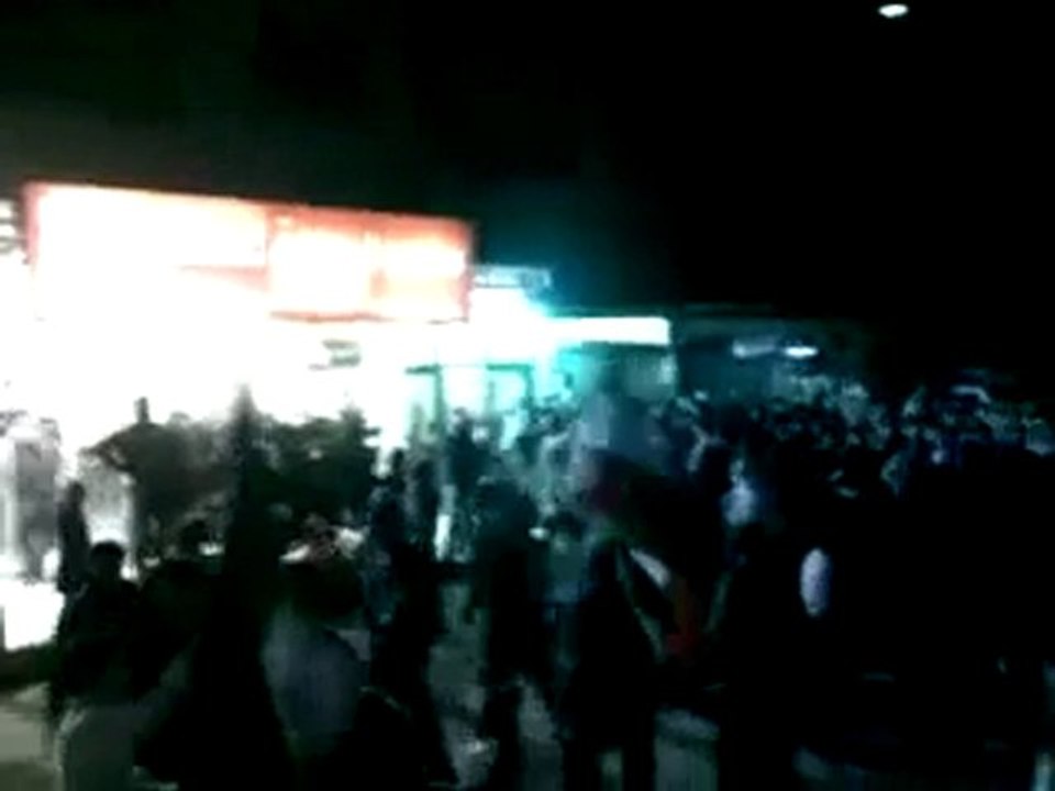 فري برس   حماة مسائية جنوب الملعب 17 12 2011