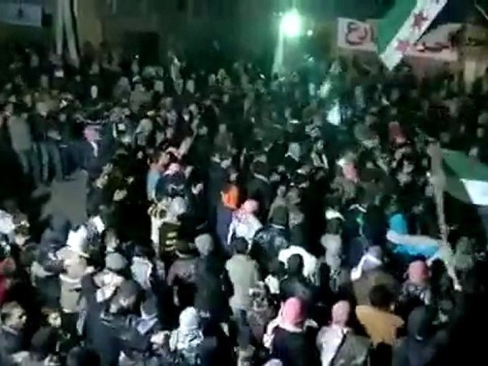 فري برس   حلب   مارع    مظاهرة ثلاثاء التصعيد الثوري 20 12 2011 ج2