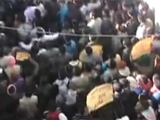 فري برس   شعر بصوت طفلة 16 12 2011