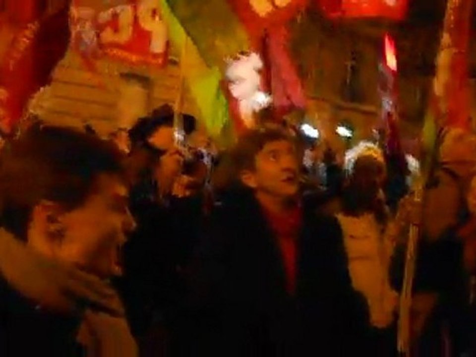 15/01/12 - Paris - Chanson "L'internationale"