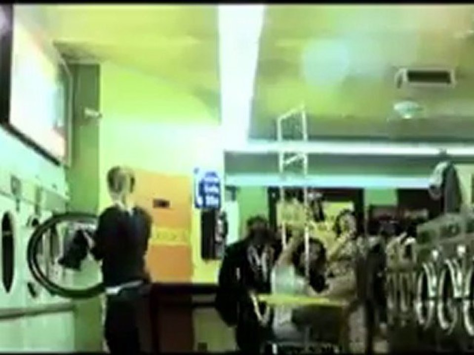 Flo Rida  flo rida can't handle me HD