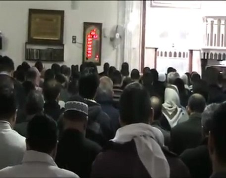 فري برس حمص القصور تشيع الشهيد طاهر إبراهيم المروان من جامع شمس باااشا 18 12 2011 ج3