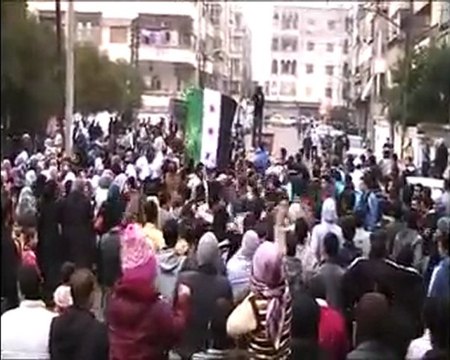 فري برس حمص القصور مظاهرة احرااار وحرااائر القصور 18 12 2011 ج2