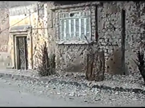 فري برس حمص باب السباع وكأنها المانيا ابان الحرب العالمية الثانية